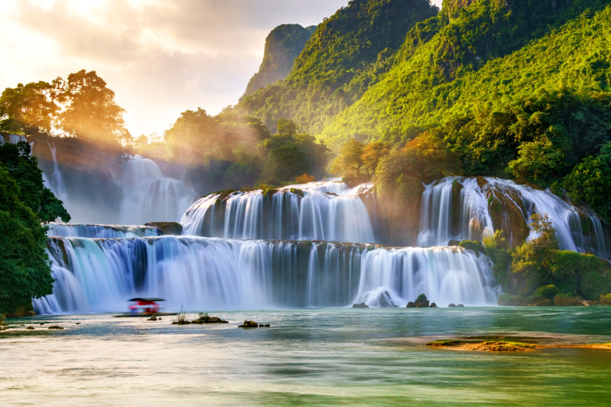 Waterfall Dreams scenic wallpaper – LH Lifestyle